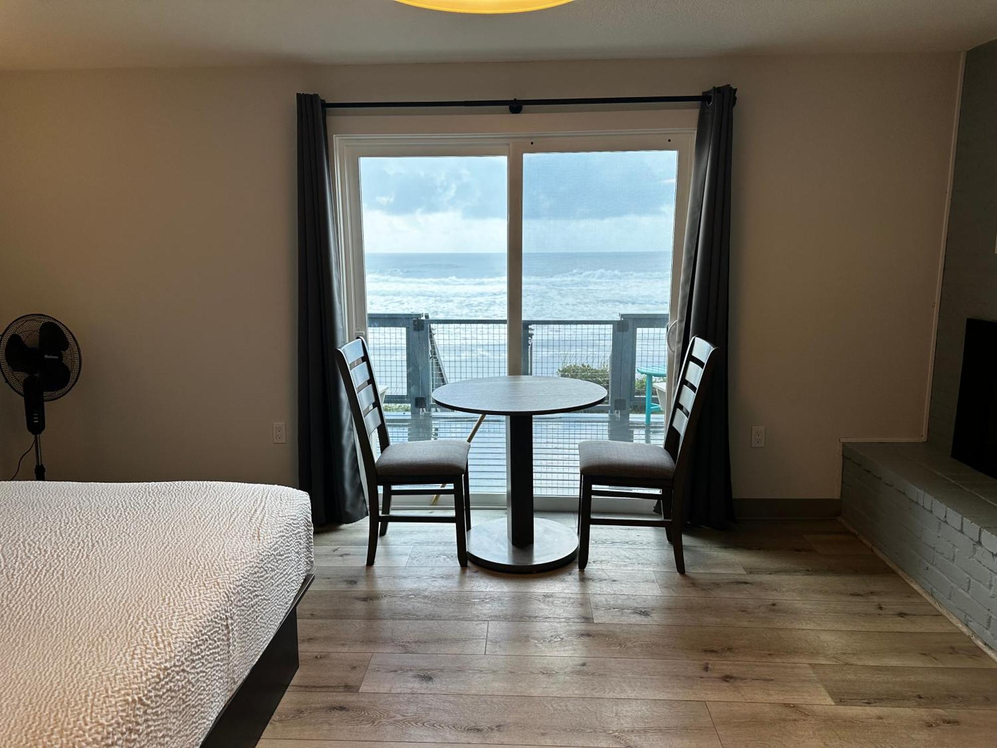 West Beach Suites Λίνκολν Σίτι Εξωτερικό φωτογραφία